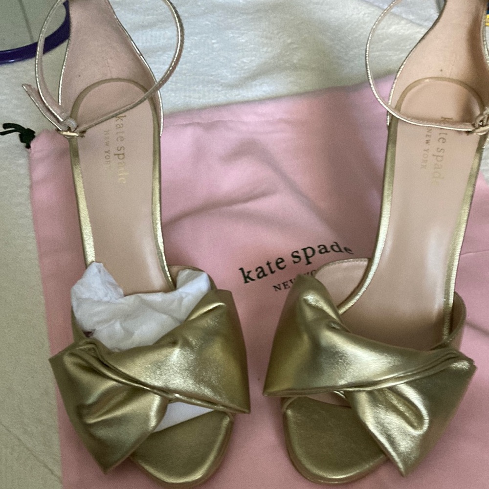 Kate Spade women’s bridal bow high heels